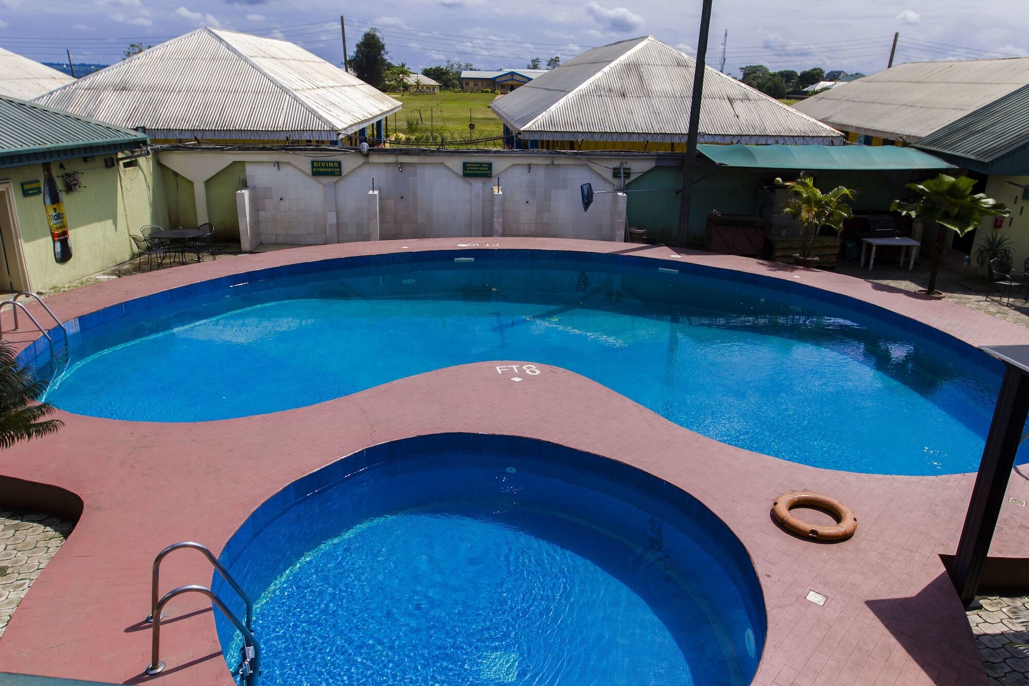 Eemjm Hotels And Suites Limited Uyo Dış mekan fotoğraf